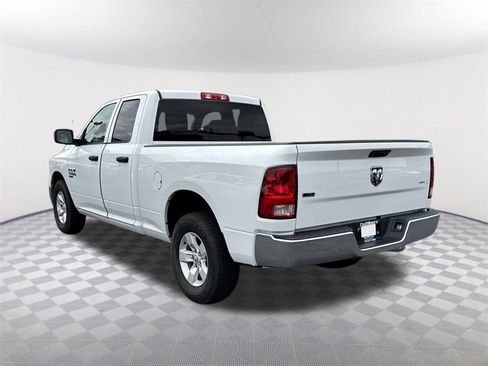Used 2024 RAM 1500 Classic SLT image 7