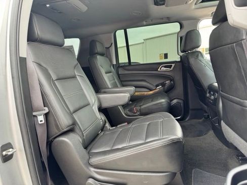 Used 2017 GMC Yukon XL Denali w/ Open Road Package RWD image 20