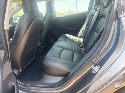 Used 2020 Tesla Model 3 Long Range AWD/4WD image 11