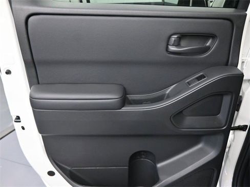 New 2026 Nissan Frontier SV image 27