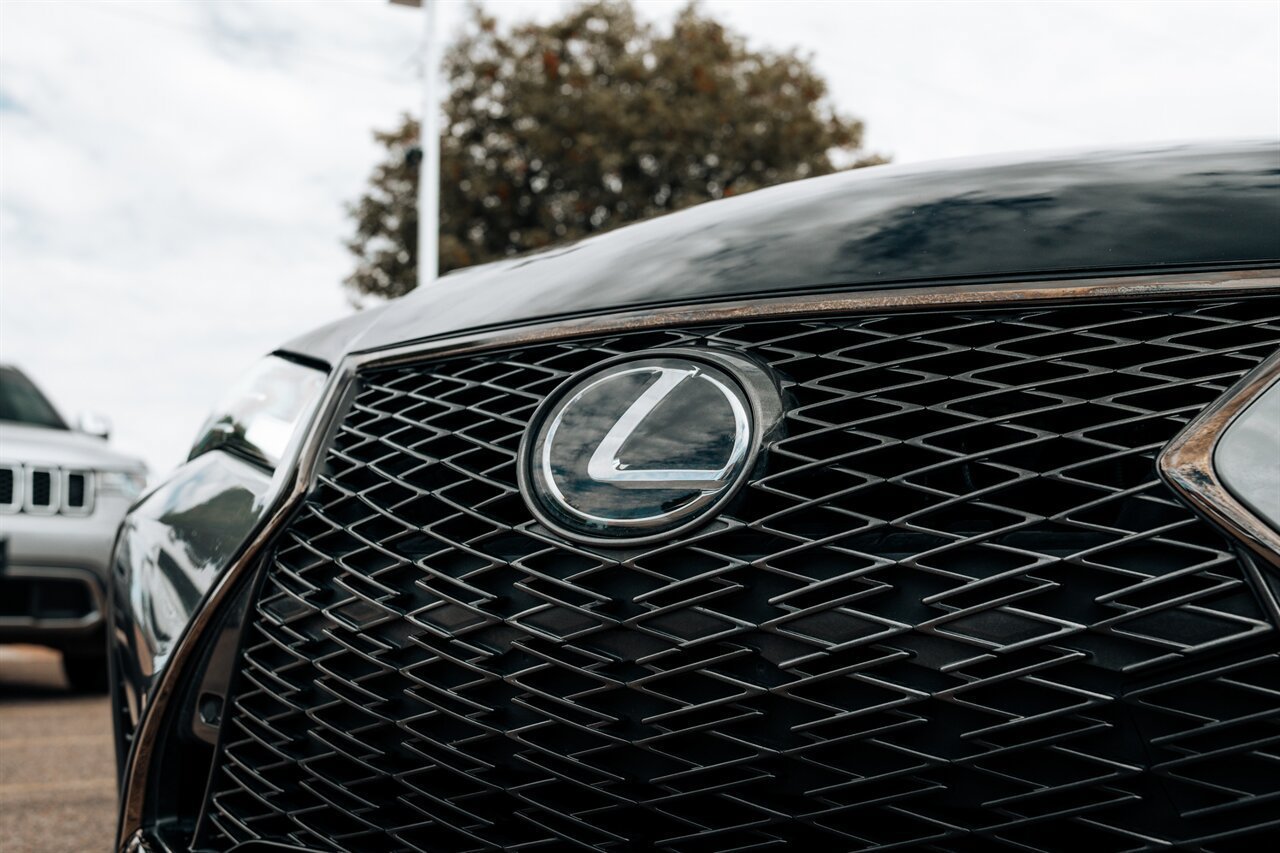 Used 2023 Lexus RC 350 F Sport RWD image 10