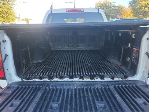 Used 2019 Chevrolet Colorado W/T image 22