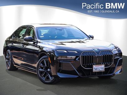 Used 2026 BMW 750e xDrive w/ Premium Package