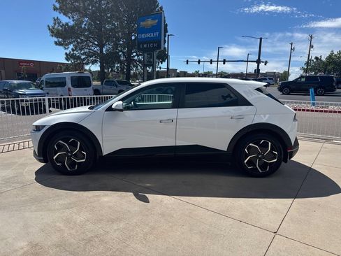 Used 2024 Hyundai Ioniq 5 SE AWD/4WD image 2