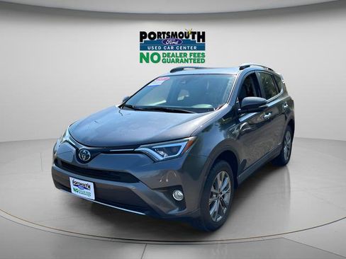 Used 2018 Toyota RAV4 Limited w/ Carpet Mat Package AWD/4WD image 24