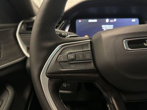 New 2026 Jeep Grand Cherokee Limited AWD/4WD image 32