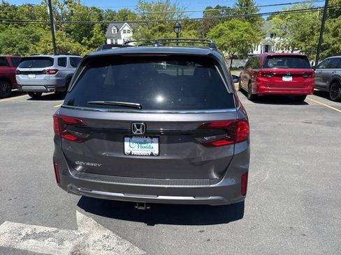 New 2026 Honda Odyssey EX-L image 4