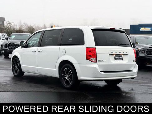 Used 2018 Dodge Grand Caravan GT image 5