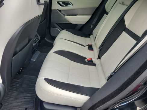 Used 2021 Land Rover Range Rover Velar S AWD/4WD image 9