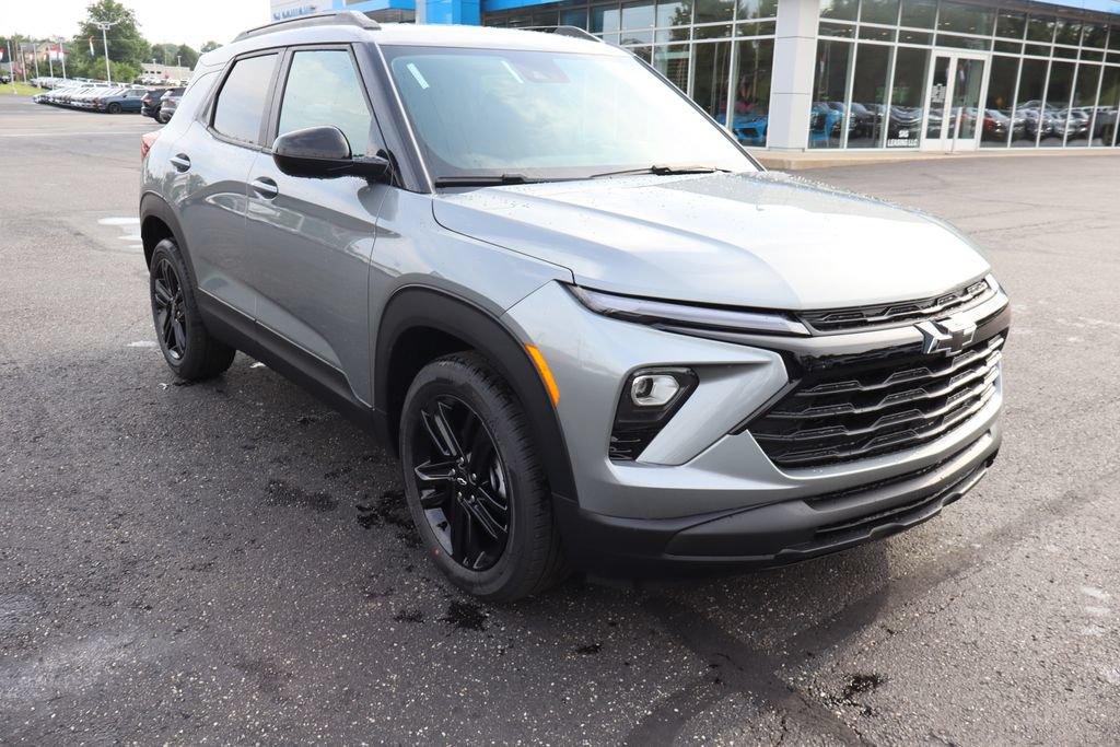 New 2026 Chevrolet TrailBlazer LT w/ Convenience Package FWD image 2