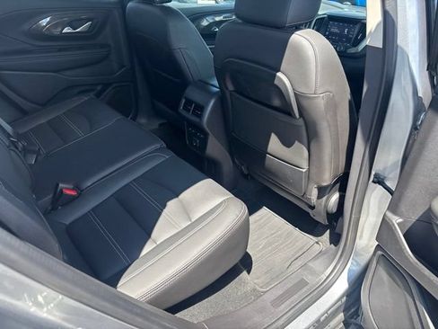 Used 2024 GMC Terrain Denali w/ Denali Premium Package AWD/4WD image 25