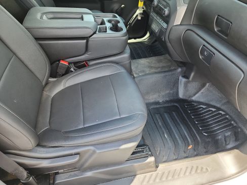 Used 2023 Chevrolet Silverado 3500 W/T image 11