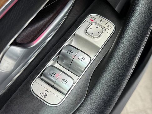 Certified 2024 Mercedes-Benz GLS 450 4MATIC image 19