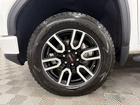 Used 2023 GMC Sierra 1500 AT4 w/ AT4 Premium Package image 13