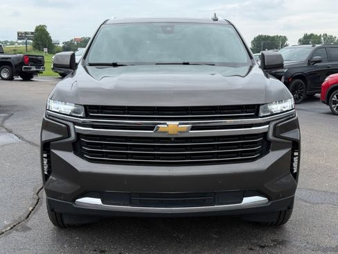 Used 2021 Chevrolet Tahoe LT w/ LT Signature Package AWD/4WD image 3