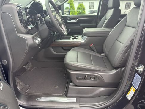 New 2026 GMC Sierra 2500 SLT w/ SLT Convenience Package AWD/4WD image 8