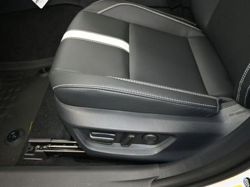 New 2026 Toyota Camry Hybrid w/ Multimedia Upgrade Package image 11