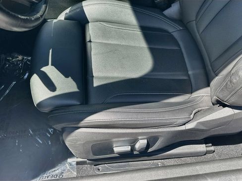 Used 2022 BMW 230i Coupe w/ Premium Package 2 RWD image 21