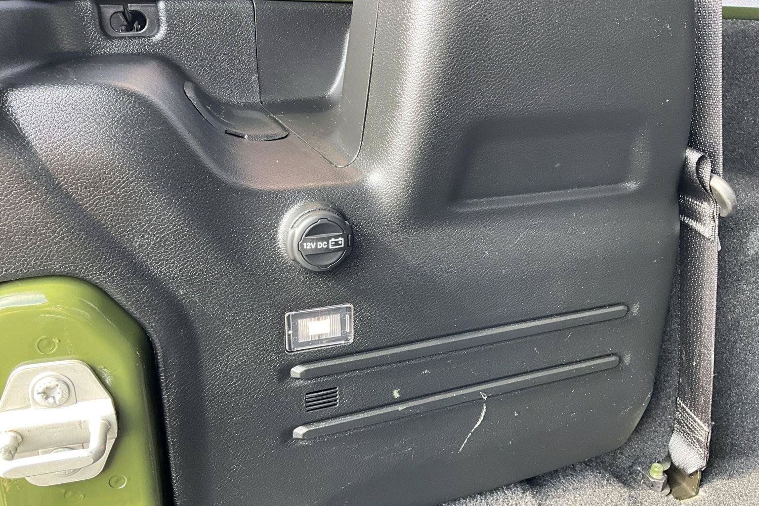 Used 2023 Jeep Wrangler Sport AWD/4WD image 36