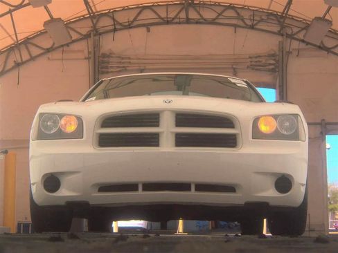 Used 2008 Dodge Charger SE RWD image 3