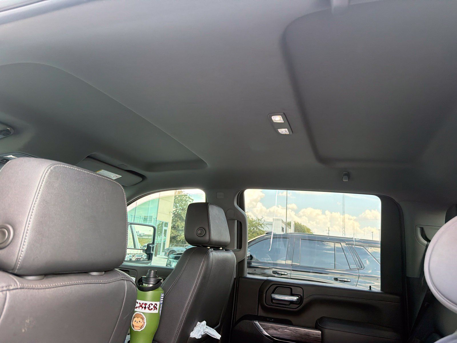 Used 2022 Chevrolet Silverado 2500 LTZ w/ LTZ Plus Package AWD/4WD image 10
