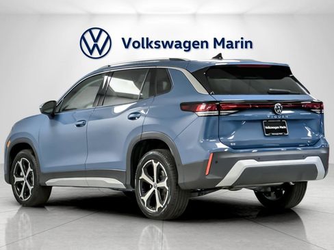 New 2026 Volkswagen Tiguan SE image 3
