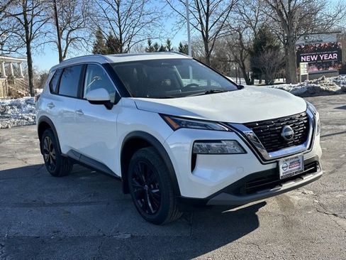 Certified 2023 Nissan Rogue SV w/ SV Premium B Package image 3