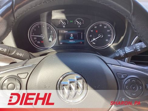 Used 2019 Buick Enclave Essence w/ LPO, Luxury Package AWD/4WD image 11