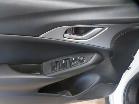 Used 2021 MAZDA CX-3 Sport FWD image 14