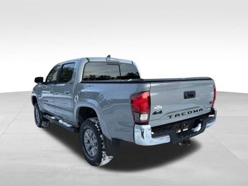 Used 2019 Toyota Tacoma SR5 image 4