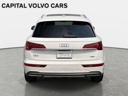 Used 2023 Audi Q5 2.0T Premium w/ Convenience Package AWD/4WD image 7