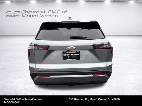 New 2026 Chevrolet Equinox LT image 3