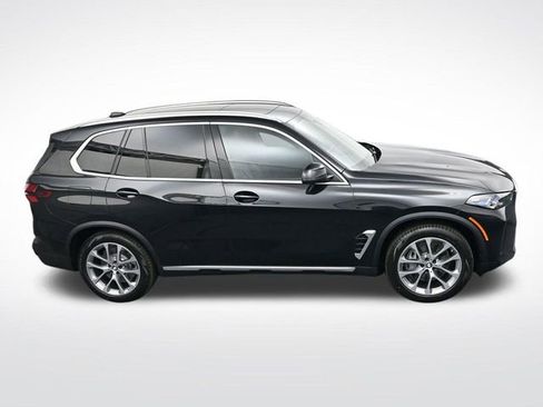New 2026 BMW X5 xDrive50e w/ Executive Package image 24