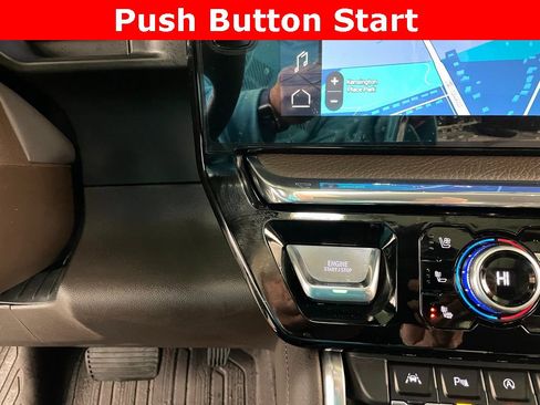 Certified 2026 GMC Sierra 1500 Denali w/ Denali Reserve Package image 8