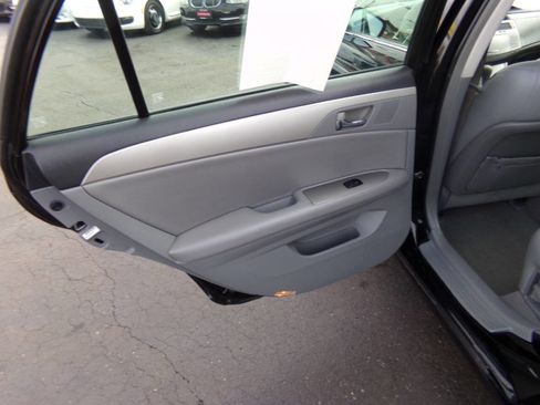 Used 2009 Toyota Avalon XL image 18