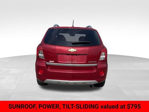 Used 2014 Chevrolet Captiva Sport LT w/ Convenience Package FWD image 4