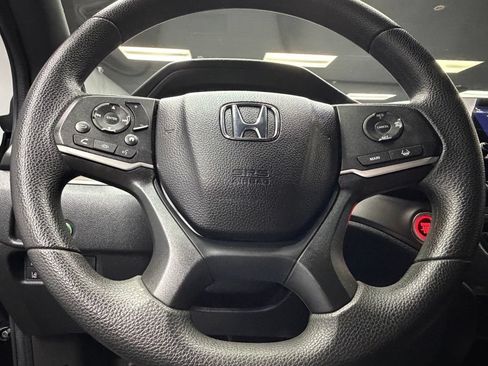 Used 2022 Honda Pilot Sport image 23