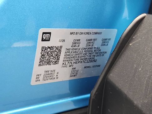 New 2026 Chevrolet Trax LT w/ Midnight Edition FWD image 32