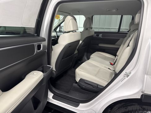 Used 2026 Hyundai Santa Fe SEL AWD/4WD image 22