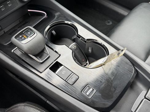 Certified 2026 Nissan Rogue SL FWD image 22