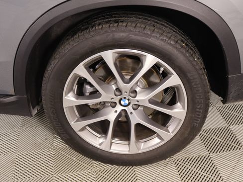 Used 2026 BMW X5 xDrive40i AWD/4WD image 21