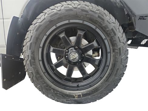 Used 2018 RAM 1500 Sport image 34