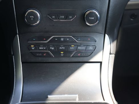 Certified 2020 Ford Edge SEL w/ Convenience Package AWD/4WD image 23