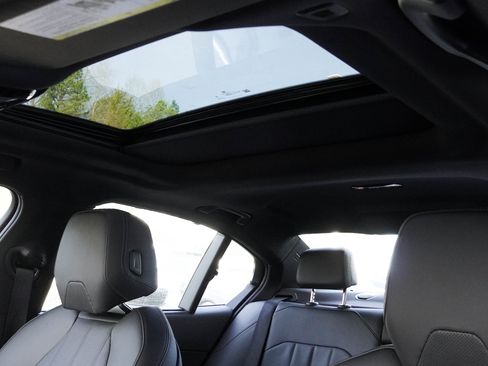 Used 2025 BMW 530i 530i image 14