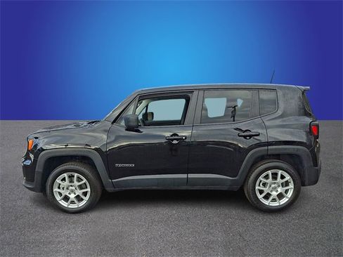 Used 2023 Jeep Renegade Latitude image 7