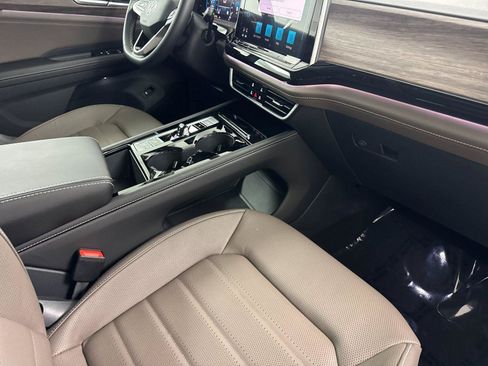 New 2026 Volkswagen Atlas SEL AWD/4WD image 15