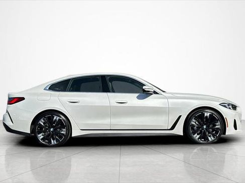 Used 2025 BMW 430i w/ Premium Package image 6