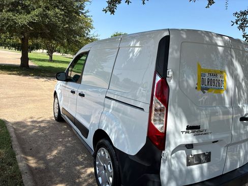 Used 2015 Ford Transit Connect XL FWD image 9