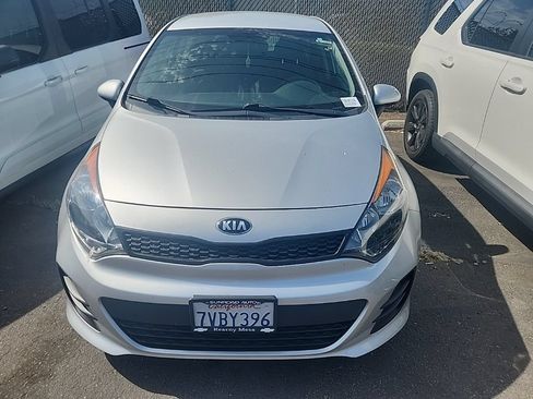 Used 2016 Kia Rio LX FWD image 2