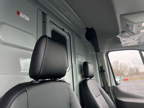 New 2026 Ford Transit 250 148 Medium Roof image 13